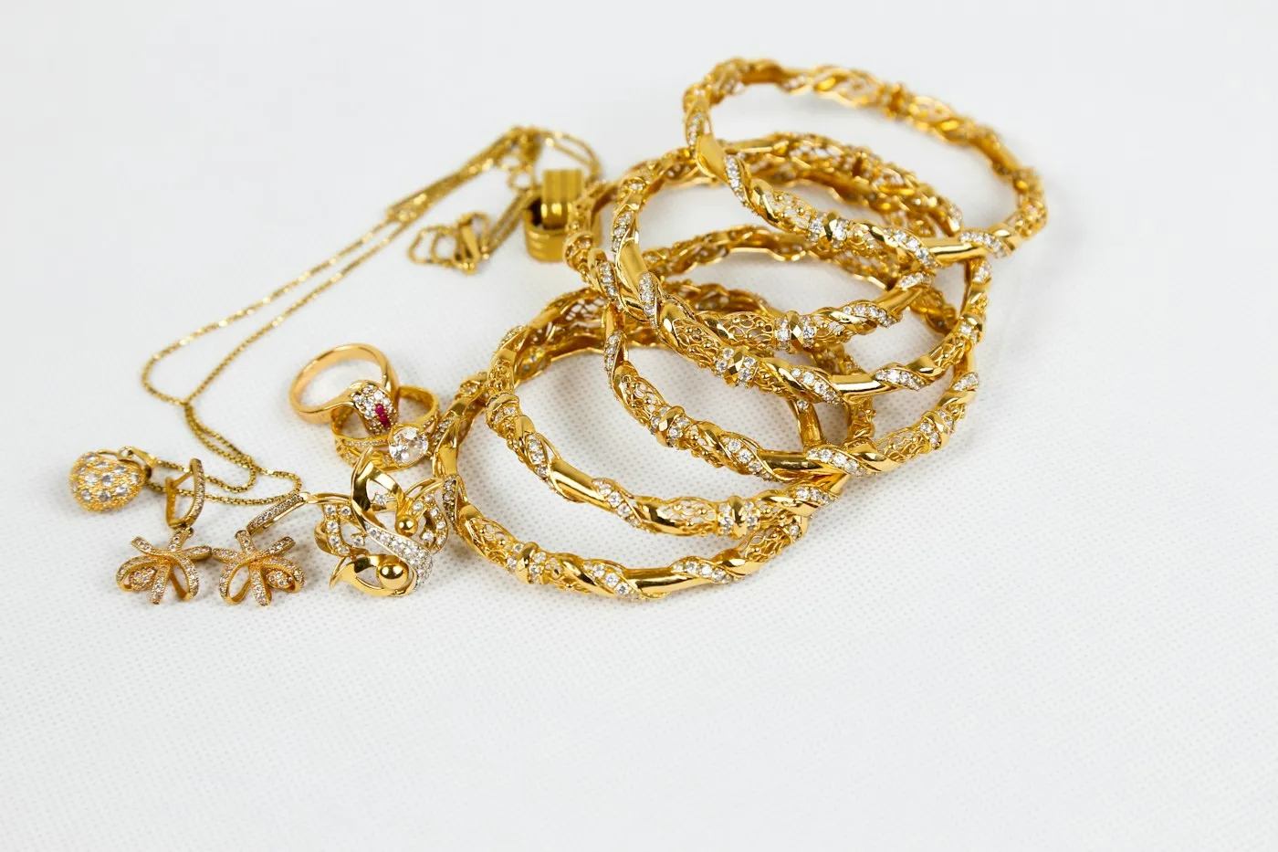 Gold chain and bangles for precious metal recycling Stevenage Scrap Metal Ltd Hertfordshire